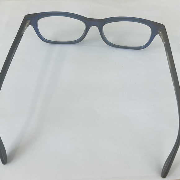Ernest Hemmingway Eyeglass Frames Lenses are prescription need to be replaced - Picture 2 of 8